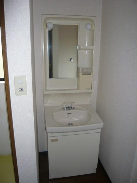 コーポ　Ｋ－１の独立洗面台