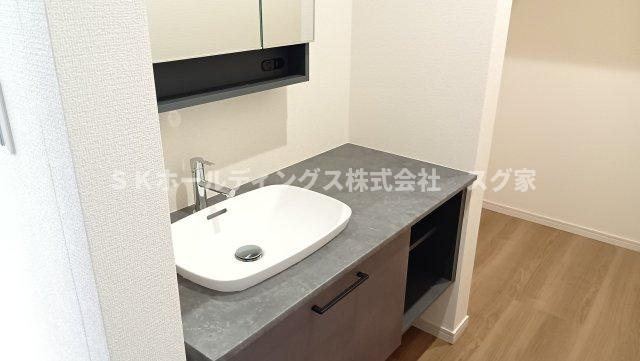 高槻市大和２丁目新築戸建て住宅の独立洗面台