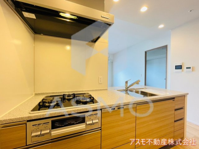 【キッチン】 | ブランズタワー御堂筋本町 | ※建物内別間取参考写真