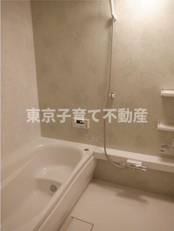 ライオンズガーデンヒルズ白山の浴室