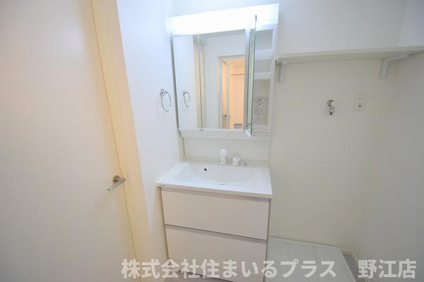 ハーモニーテラス今福西の洗面所