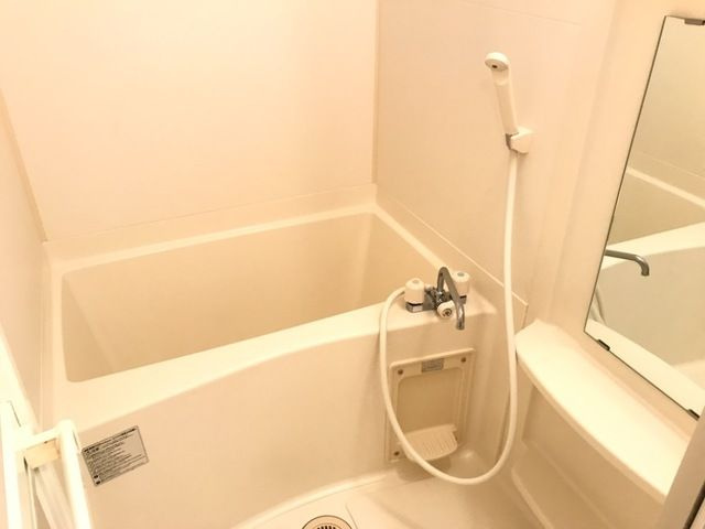 シャイン妙音の浴室