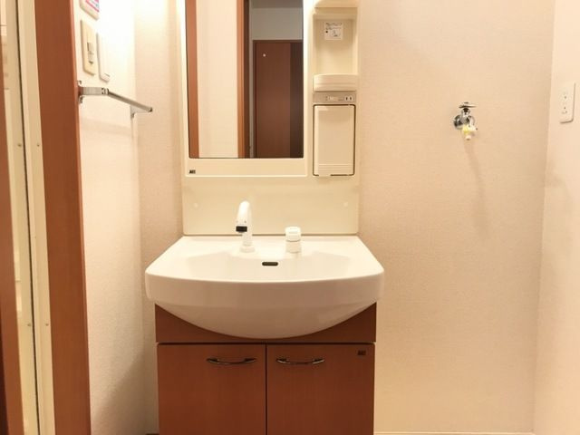 シャイン妙音の洗面所