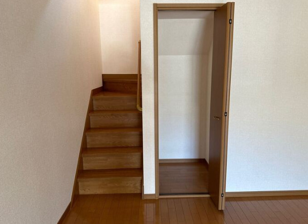 アゼリアの収納