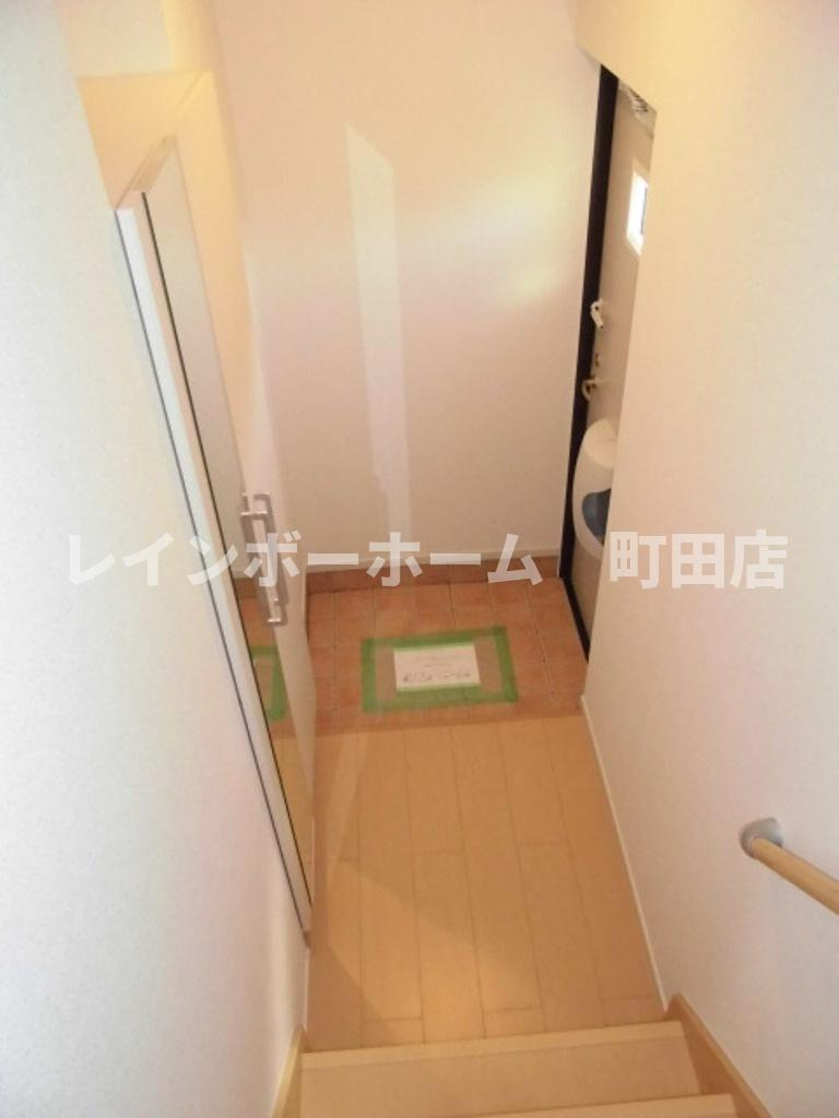 ドルフィン　Ａ※初期費用分割後払いサービス利用可能物件の玄関