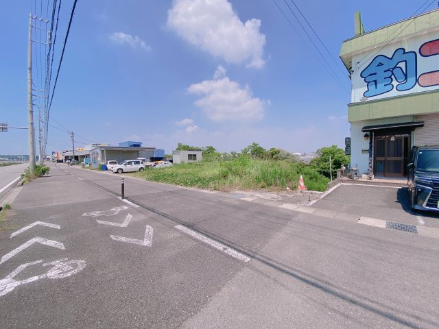 半田市上浜町の前面道路含む現地写真