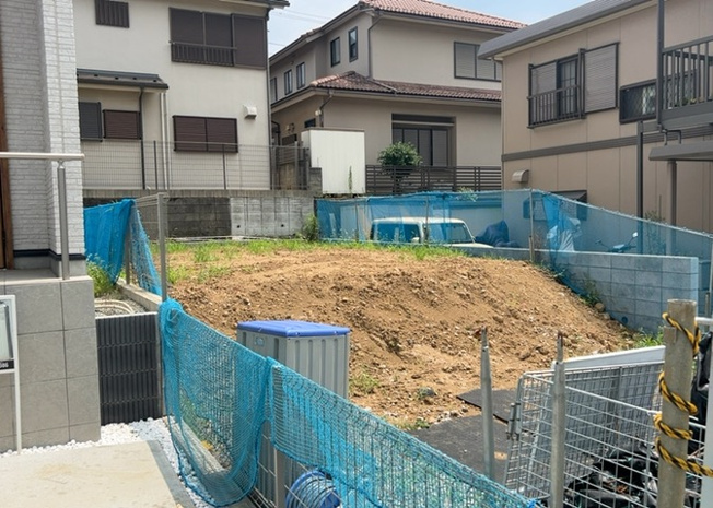【外観】 | 物件の詳細については、現地を見てわかること以外に、役所や法務局などで調べないとわからないことがあります。そのため、現地に行く場合は、もしこの物件を買ったらどのような生活ができるかをイメージしましょう。