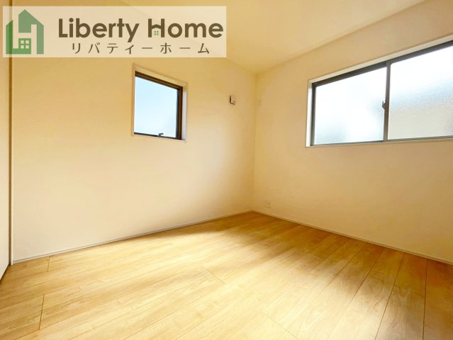 第4石岡市山崎　新築戸建の洋室