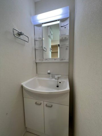 アルモニー千川の独立洗面台