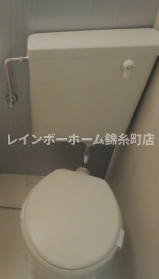 日神パレステージ市川のトイレ