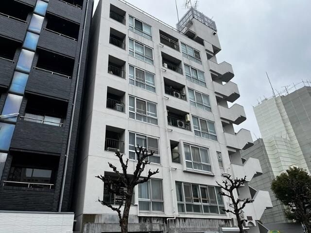 御池ビルの外観