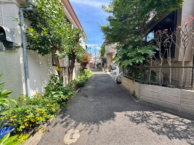 品川区豊町５丁目の売地の前面道路含む現地写真