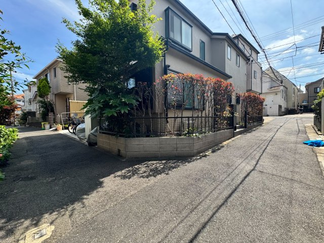 品川区豊町５丁目の売地の前面道路含む現地写真
