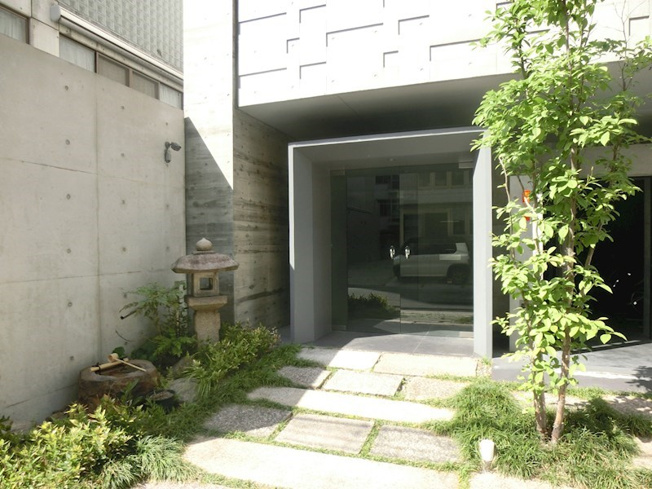 【エントランス】小町Fビル