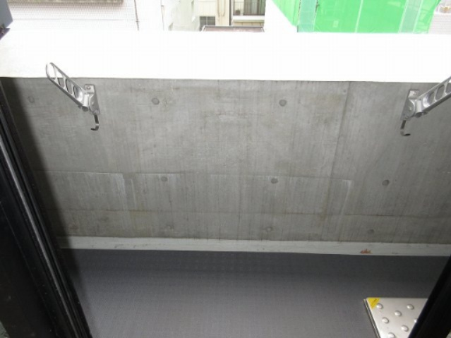 【バルコニー】小町Fビル