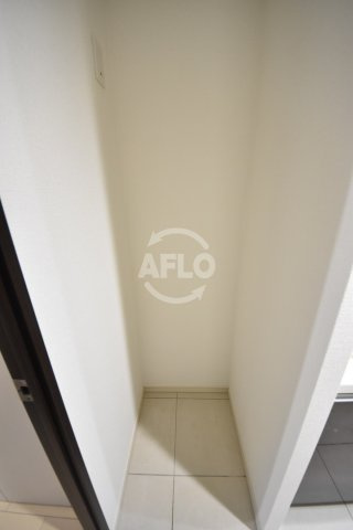 Fortuney北堀江(旧:Dimus北堀江）のキッチン|Fortuney北堀江　冷蔵庫置き場