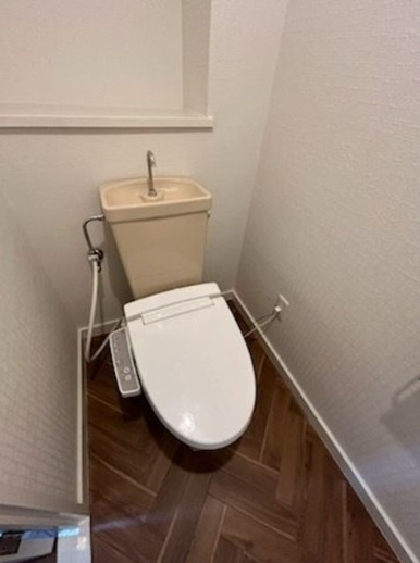 メゾンエムワンのトイレ