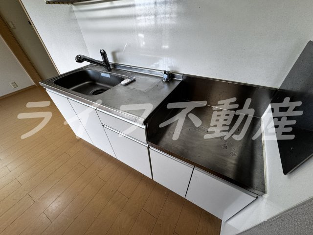 グリーンヒルⅡのキッチン|キッチンでお料理をお楽しみください