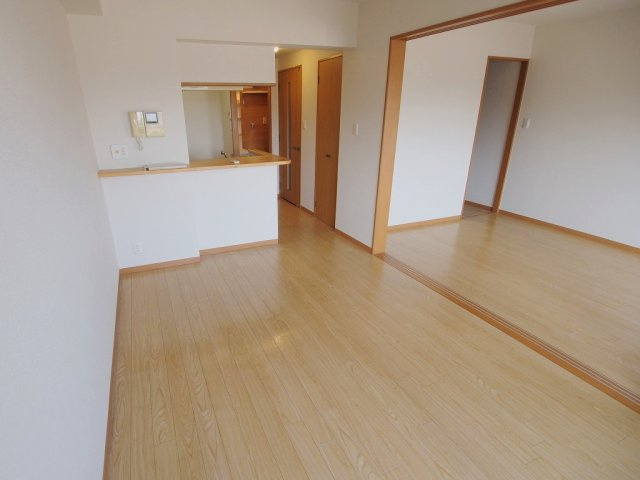 Gravina緑井の居間・リビング