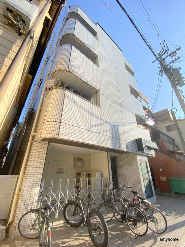 ロイヤル西梅田　仲介手数料無料の外観