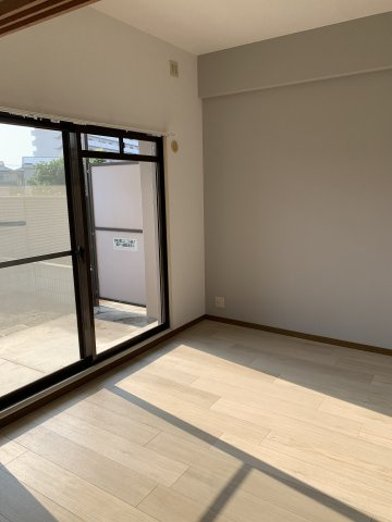 グランプレステージ明石西Ⅱの居間・リビング