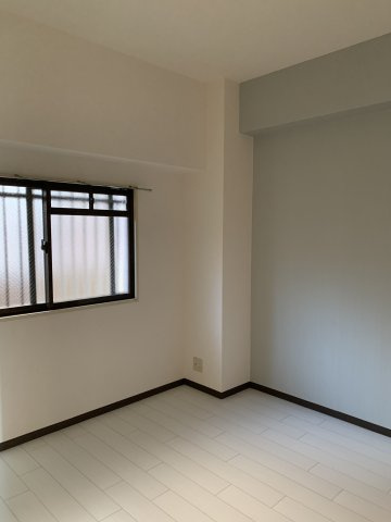 グランプレステージ明石西Ⅱの洋室