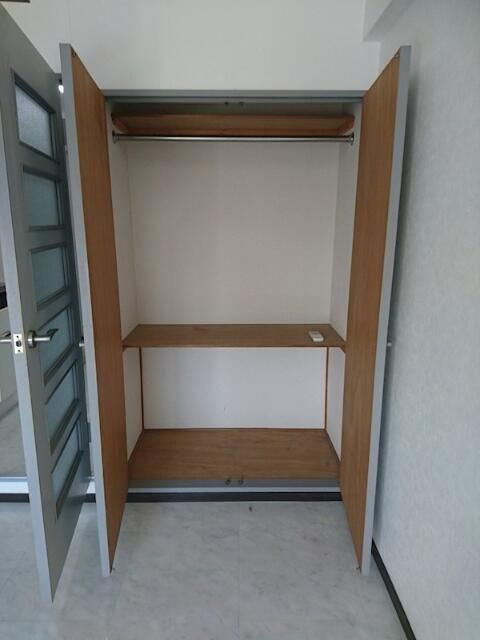 ベルビー川崎の収納