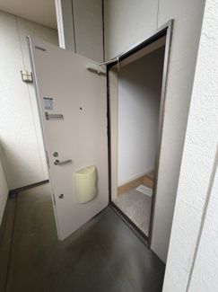 【玄関】 | リッツフェスタ