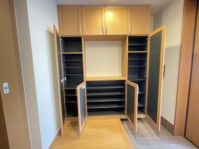 ラルハイツの玄関