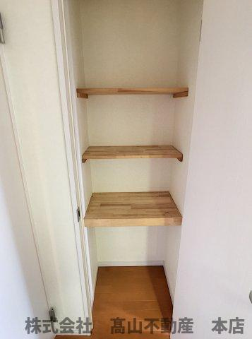 宗像市稲元３丁目の賃貸マンションの収納