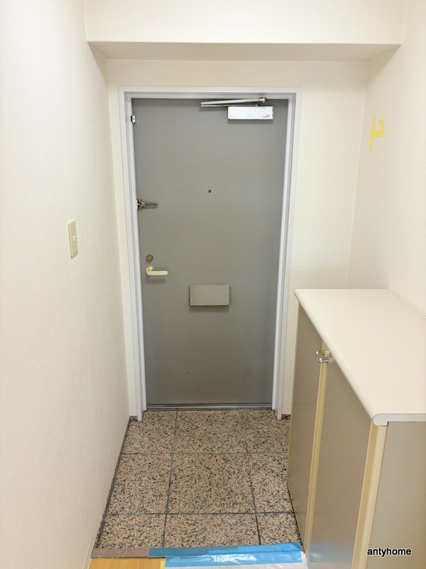 ジオナ塚本　仲介手数料無料の玄関