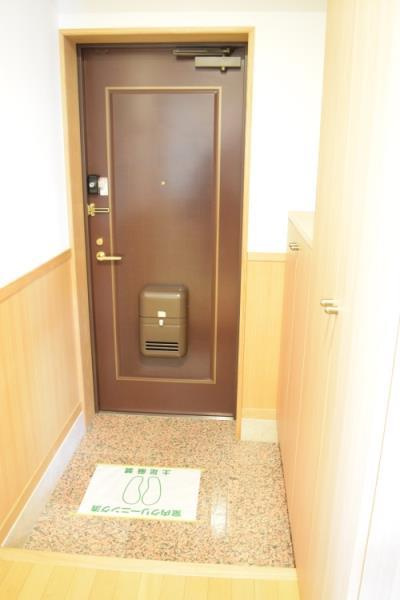 ティアラ恵比寿の玄関|ゆったりとした玄関です