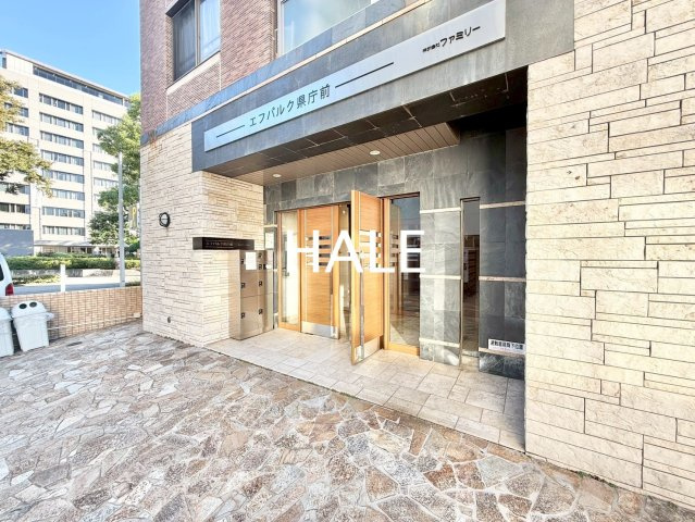 【エントランス】 | エフパルク県庁前