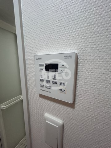セノアタワー新大阪の洗面所|セノアタワー新大阪　浴室乾燥機