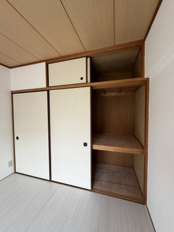 セントラル第2東園田の収納