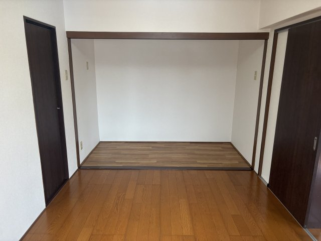 【居間・リビング】 | スワンハイツ