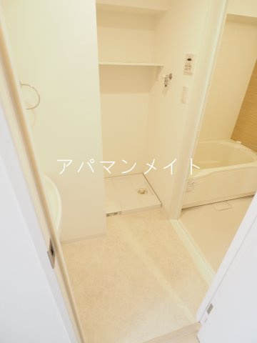 【設備】 | 脱衣スペース＆洗濯機置き場です！