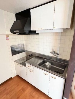 リアライズ市川原木のキッチン