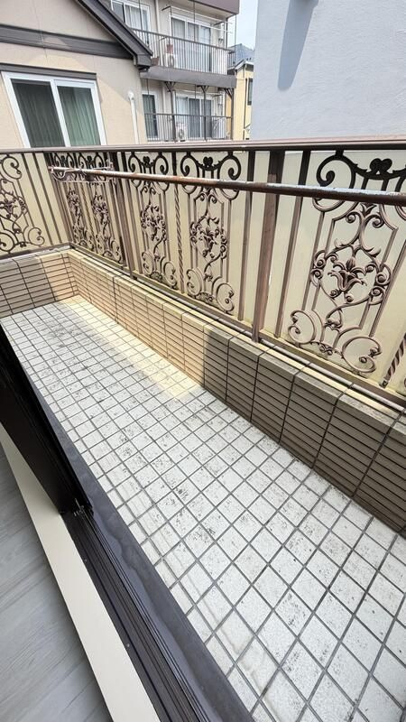 アーバン駒沢のバルコニー