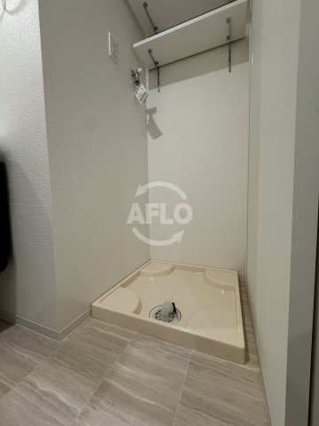 セレニテ難波ミラク壱番館の洗面所|セレニテ難波ミラク壱番館　洗濯パン