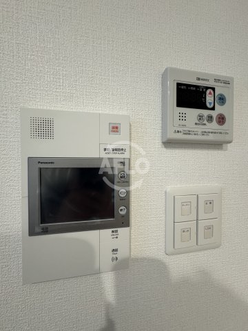 セレニテ難波ミラク壱番館のセキュリティ|セレニテ難波ミラク壱番館　モニター付きインターホン