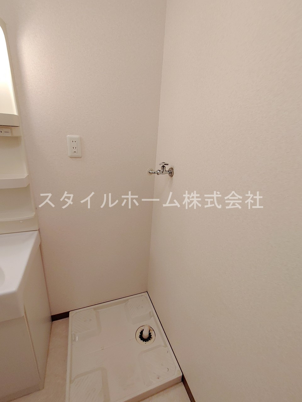 シャレ・アンジェロの設備|同建物内別部屋の写真です。