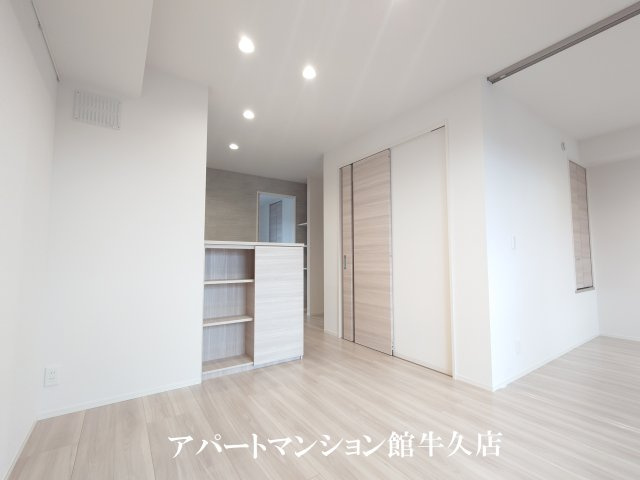 Serenvita 田宮の居間・リビング