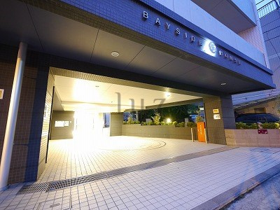 ベイサイドハウスのエントランス