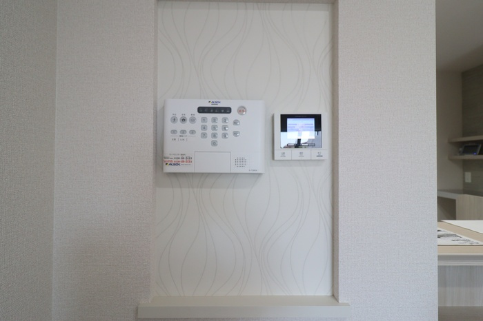 セレウィータ栄町のセキュリティ|ALSOKホームセキュリティ標準、カラーモニター付インターホン（オートロック仕様）