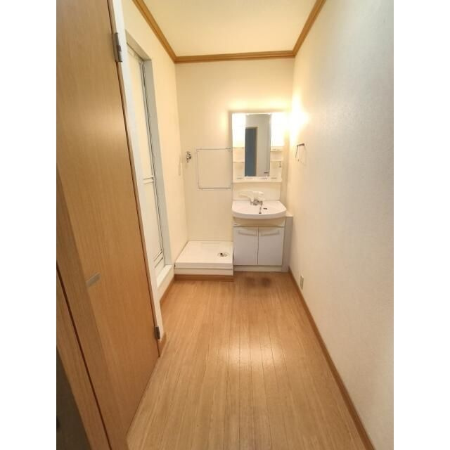 コージュ河原町の洗面所