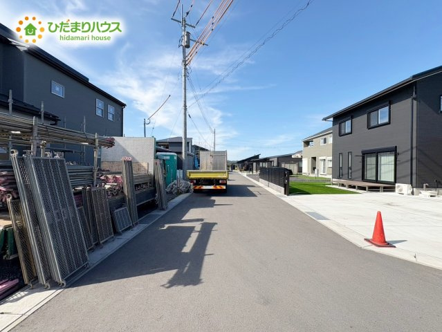 常陸大宮市石沢第5　新築戸建　4号棟の前面道路含む現地写真|今から見たいも大歓迎！お気軽にお問い合わせください☆彡