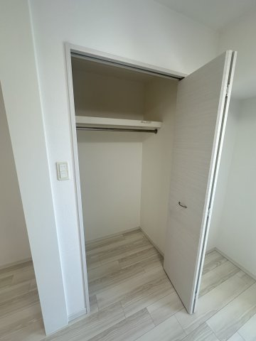 大阪市中央区玉造１丁目の賃貸マンションの収納