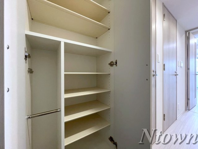 【収納】 | ディアレイシャス名古屋太閤通Ⅱ | 専用の収納スペースです