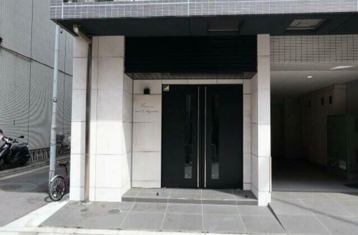 GENOVIA上野Ⅱskygardenのエントランス